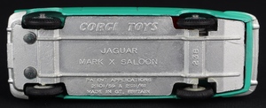 Corgi toys 238 jaguar mark x mm122 base