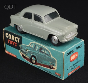 Corgi toys 210m austin cambridge saloon mm141 front