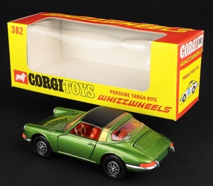 Corgi toys 382 porsche targa 911s mm174 back